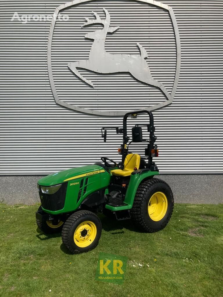 uudet JOHN DEERE 3025E EU - RH Driving traktori ruohonleikkuri